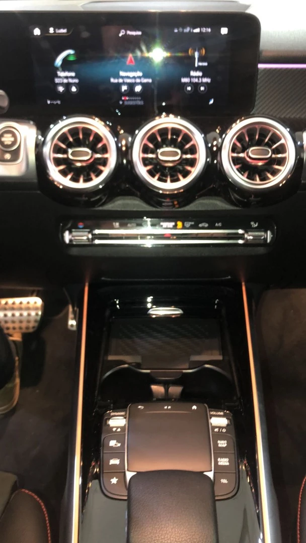 Mercedes-Benz GLB 200 AMG Line