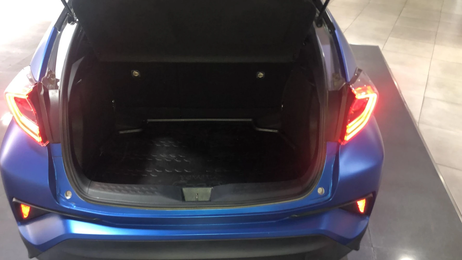 Toyota C-HR 1.8 HSD Comfort+P.Style