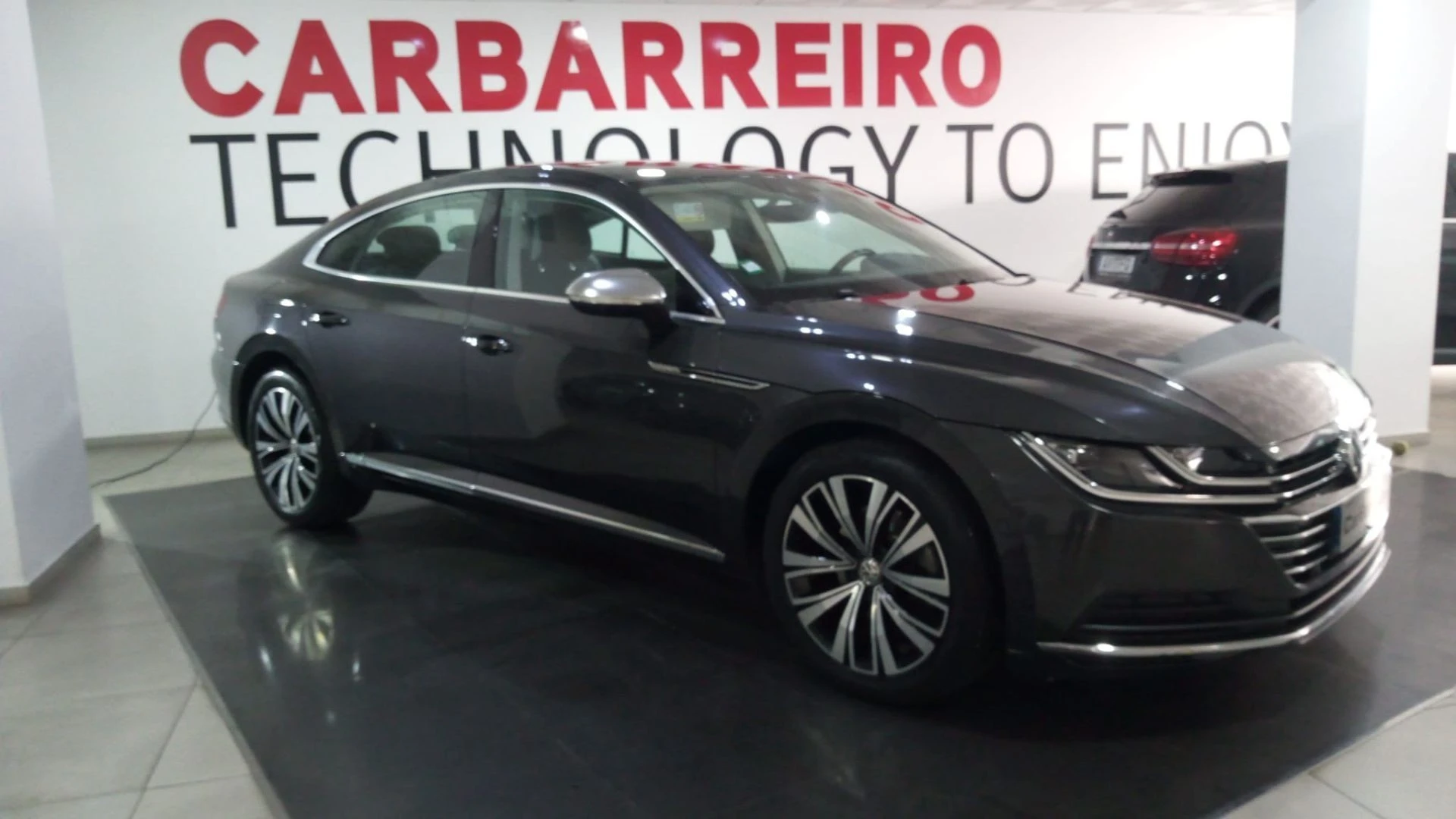 VW Arteon 2.0 TDI R-Line DSG