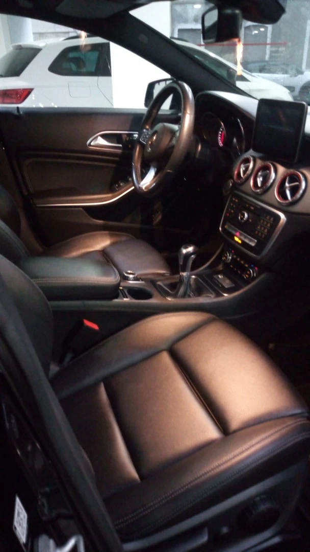 Mercedes-Benz CLA 180 d Shooting Brake