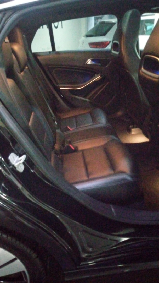 Mercedes-Benz CLA 180 d Shooting Brake