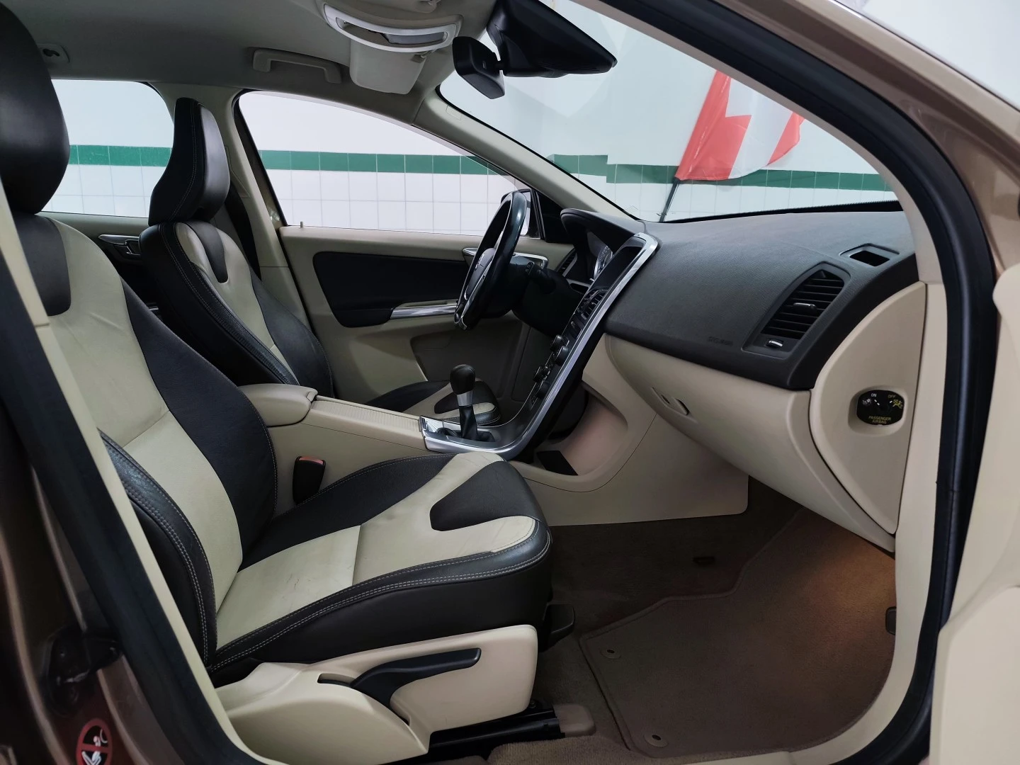Volvo XC 60 2.0 D4 DRIVe Momentum