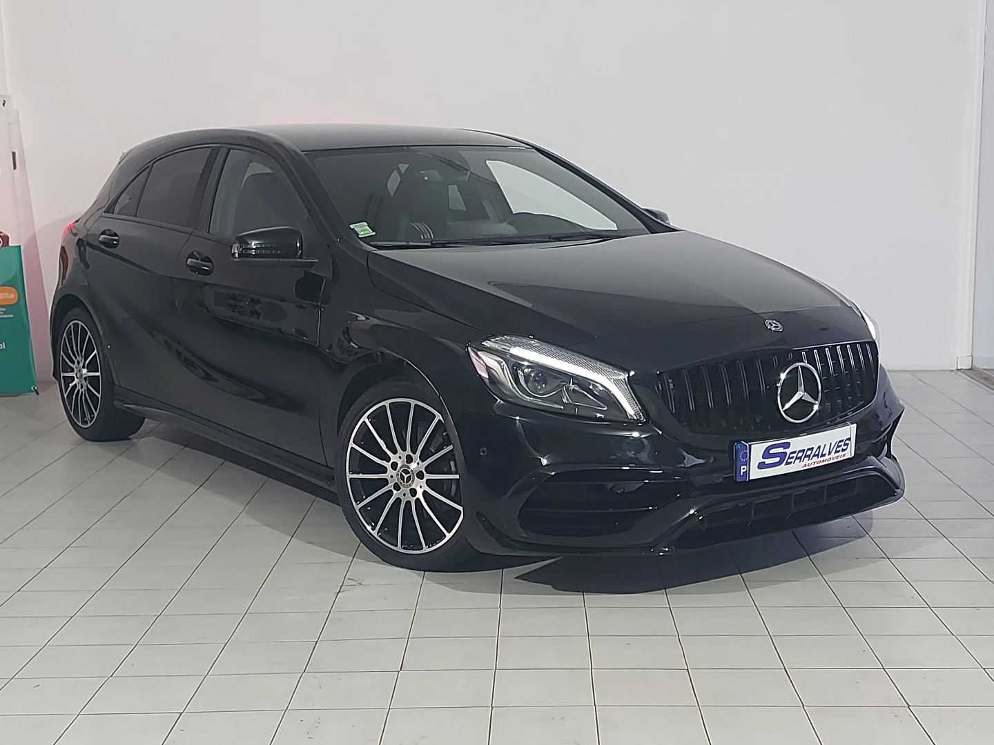 Mercedes-Benz A 200 d AMG Line