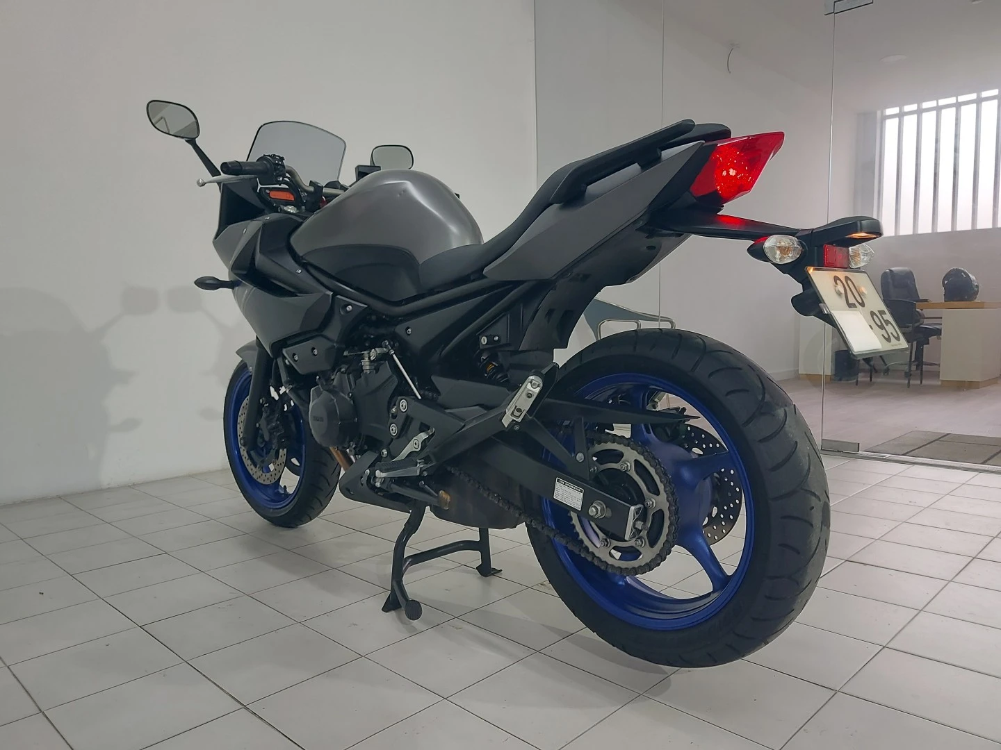 Yamaha XJ  6 Diversion
