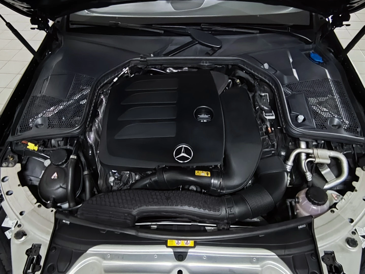 Mercedes-Benz C 200 AMG Line Aut.