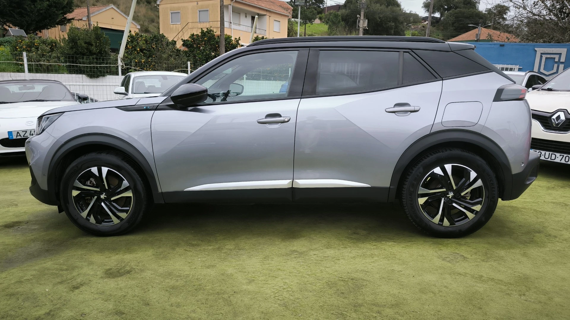 Peugeot e-2008 50 kWh GT