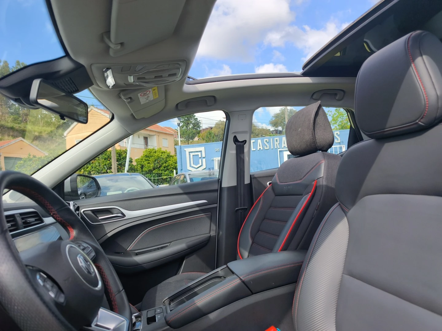 MG ZS EV 72.6 kWh Luxury