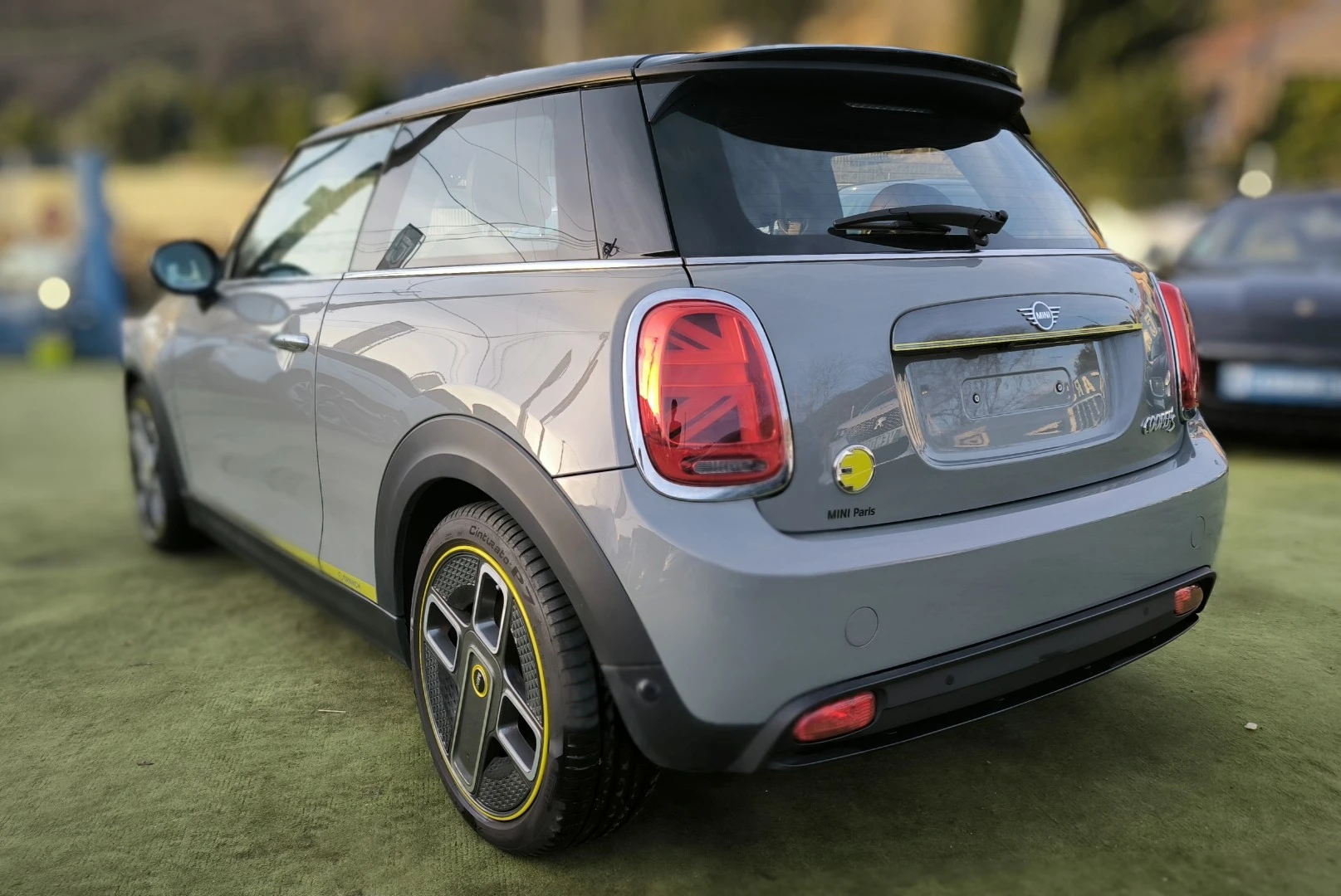 MINI 3 Portas Cooper SE Yours